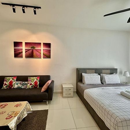 Teega Suites Puteriharbour By Wp Homestay Johor Bahru Zewnętrze zdjęcie
