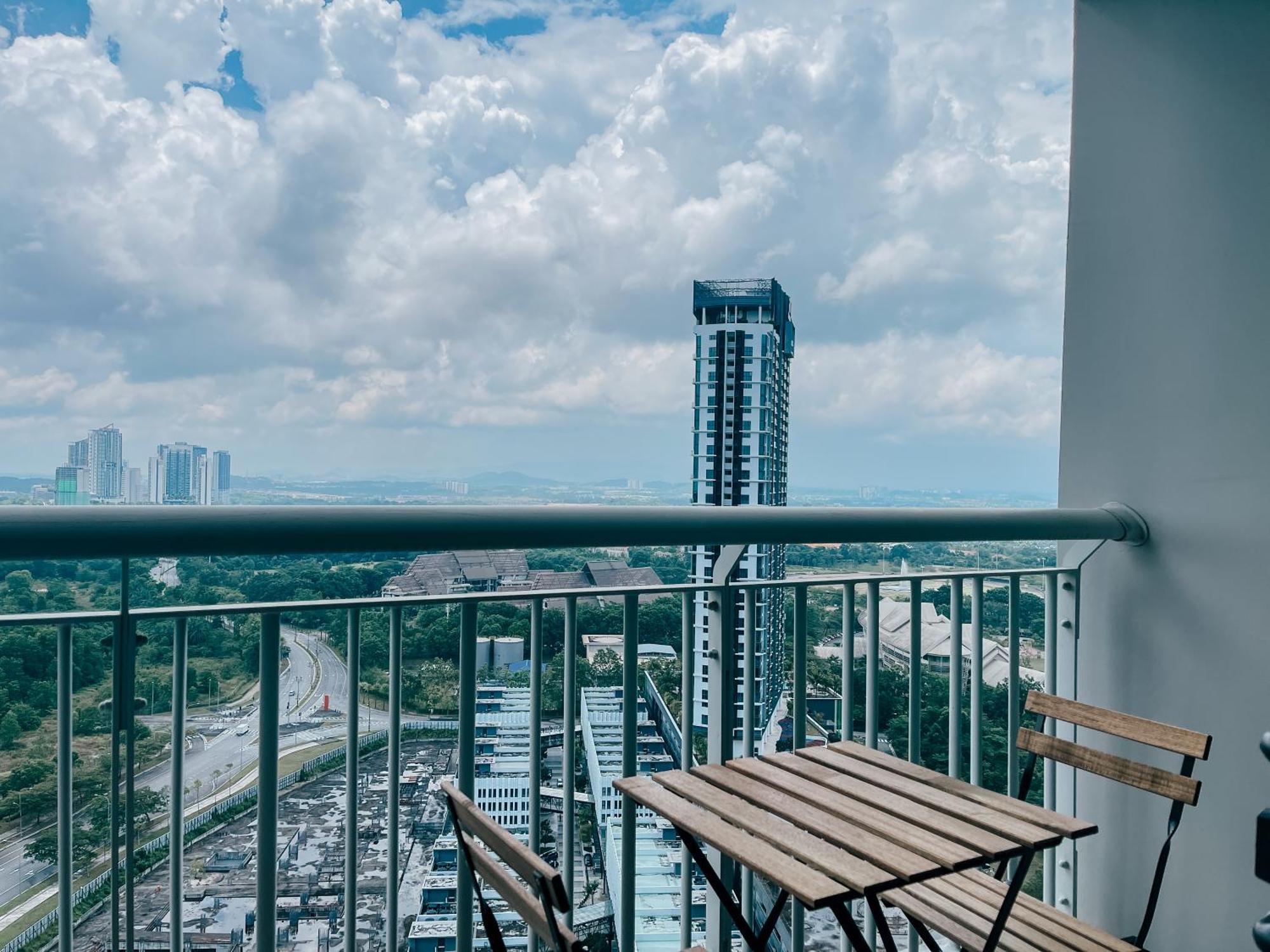 Teega Suites Puteriharbour By Wp Homestay Johor Bahru Zewnętrze zdjęcie